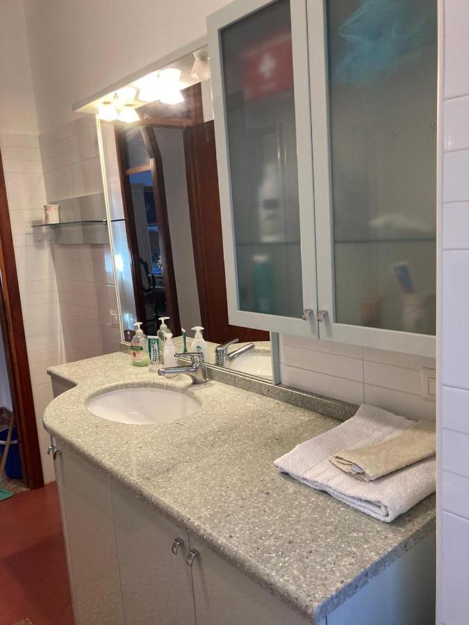 Casa Vacanza A Limbiate Exteriör bild